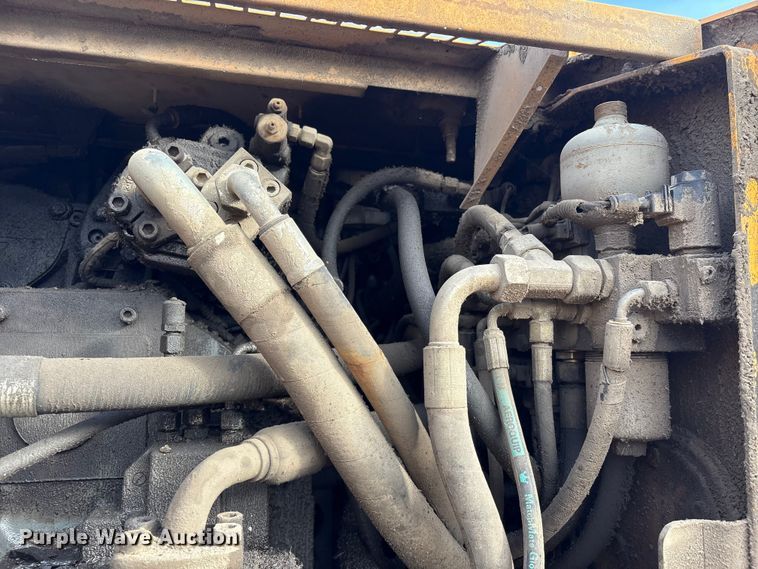 image for item EU0753 Liebherr A904C Litronic excavator