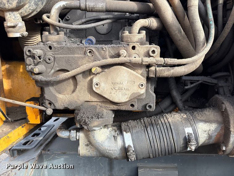 image for item EU0753 Liebherr A904C Litronic excavator