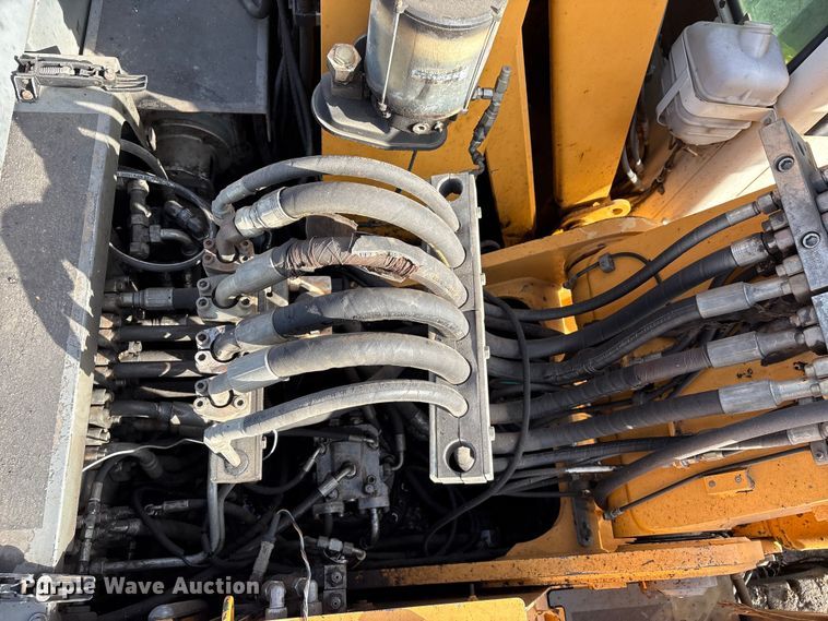 image for item EU0753 Liebherr A904C Litronic excavator