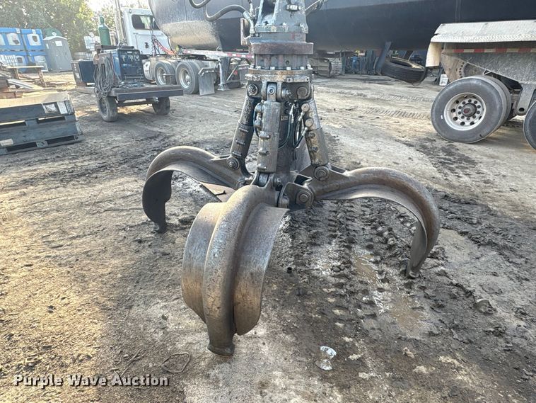 image for item EU0753 Liebherr A904C Litronic excavator