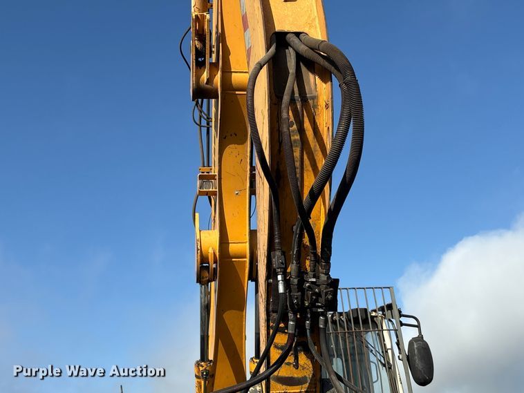 image for item EU0753 Liebherr A904C Litronic excavator