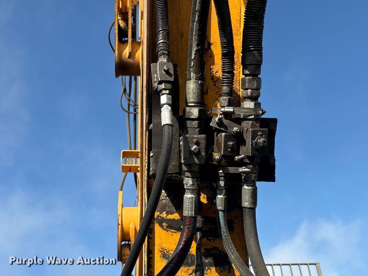 image for item EU0753 Liebherr A904C Litronic excavator