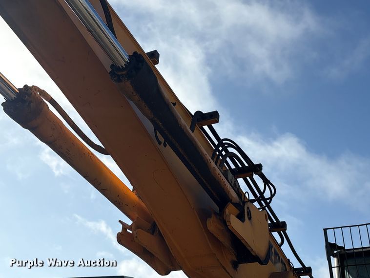 image for item EU0753 Liebherr A904C Litronic excavator