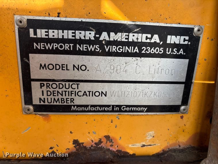 image for item EU0753 Liebherr A904C Litronic excavator