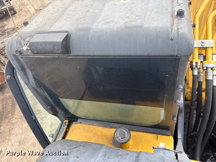 image for item EU0754 1989 Kobelco SK350LC excavator