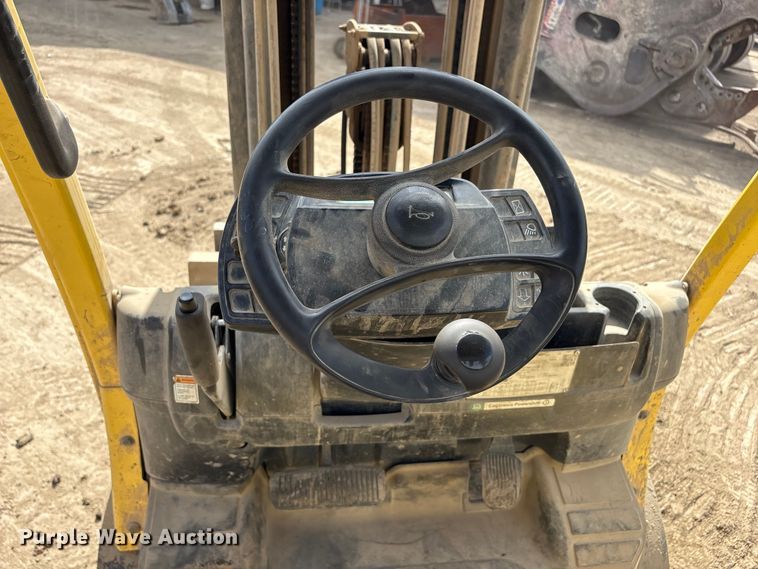 image for item EU0755 Hyster F70FT forklift