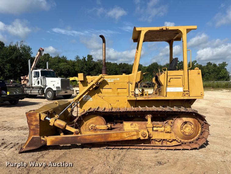 image for item EU0757 Fiat-Allis FD-8B dozer