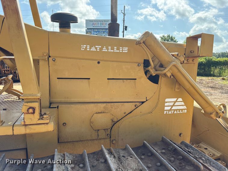 image for item EU0757 Fiat-Allis FD-8B dozer
