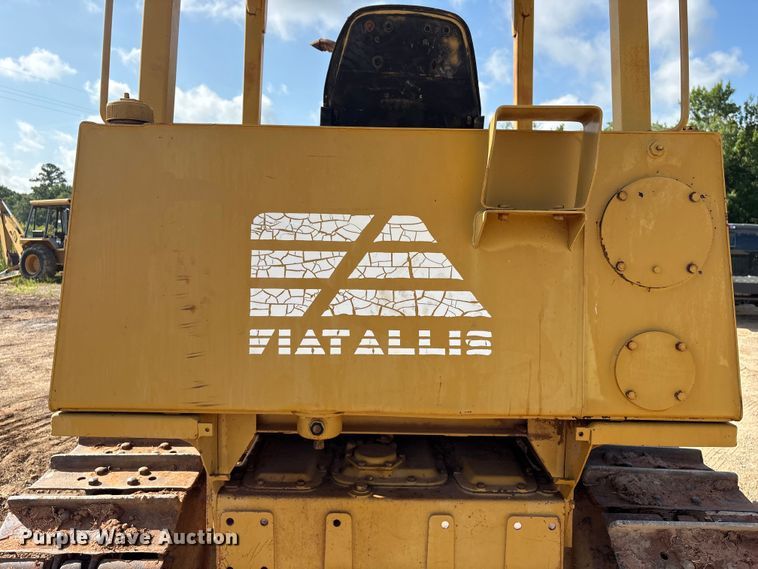 image for item EU0757 Fiat-Allis FD-8B dozer