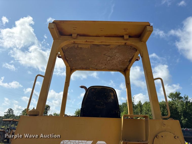 image for item EU0757 Fiat-Allis FD-8B dozer