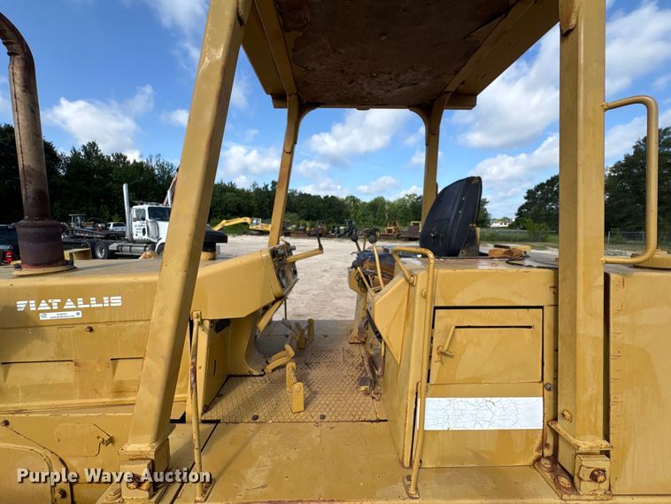 image for item EU0757 Fiat-Allis FD-8B dozer