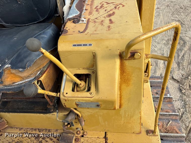 image for item EU0757 Fiat-Allis FD-8B dozer