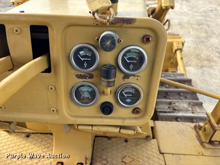 image for item EU0757 Fiat-Allis FD-8B dozer