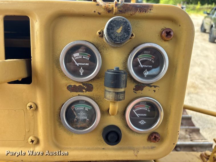 image for item EU0757 Fiat-Allis FD-8B dozer