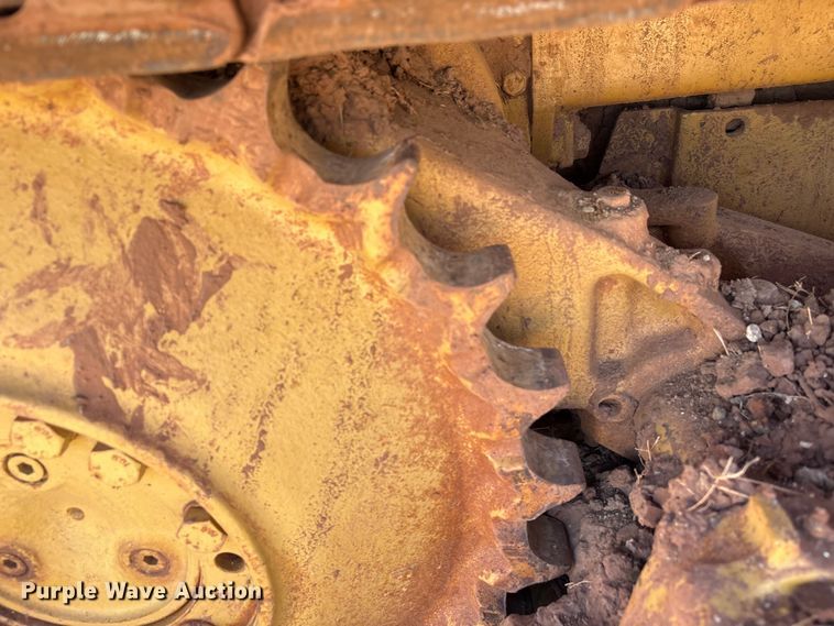 image for item EU0757 Fiat-Allis FD-8B dozer