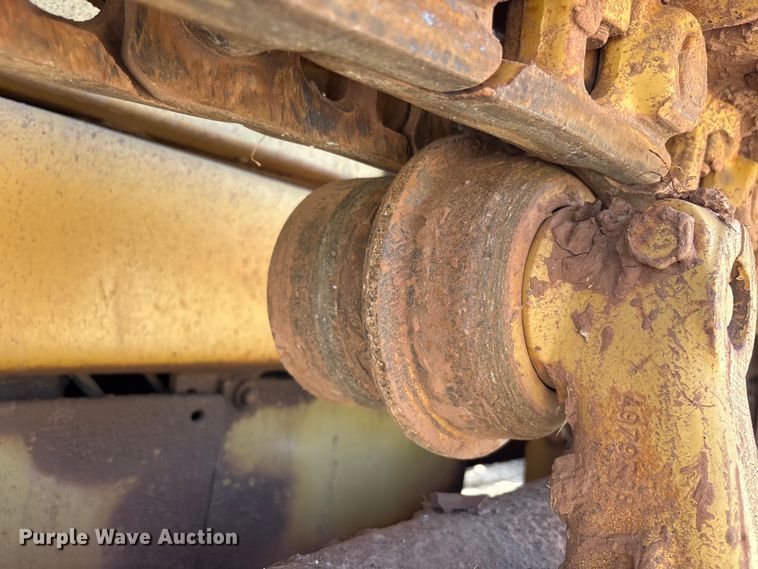 image for item EU0757 Fiat-Allis FD-8B dozer