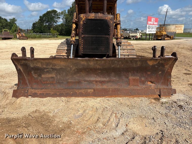 image for item EU0758 1963 Caterpillar D6C dozer