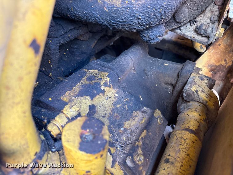 image for item EU0758 1963 Caterpillar D6C dozer
