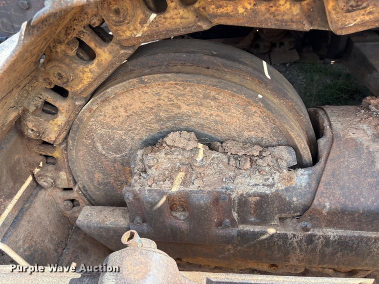 image for item EU0758 1963 Caterpillar D6C dozer