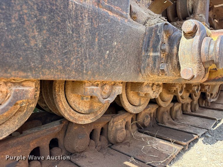 image for item EU0758 1963 Caterpillar D6C dozer
