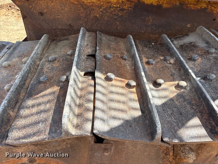 image for item EU0758 1963 Caterpillar D6C dozer