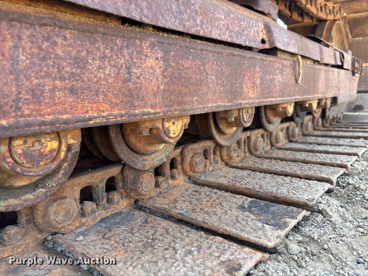 image for item EU0759 1991 Caterpillar D4C dozer