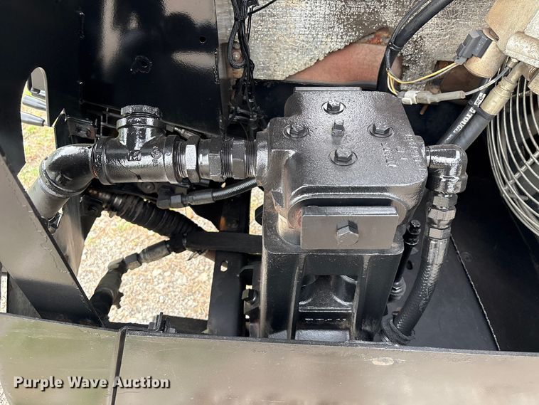image for item EU0791 2012 Ditch Witch JT1220 Mach 1 directional boring unit