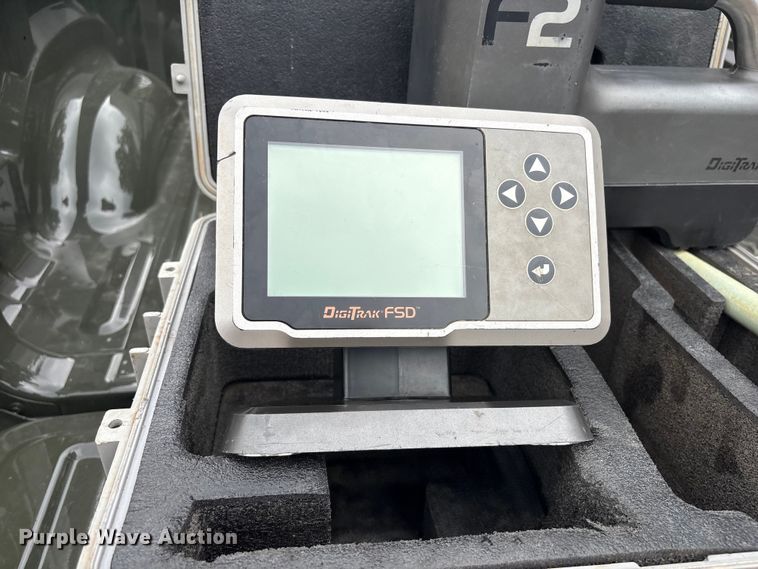 image for item EU0793 DigiTrak Falcon F2 locator