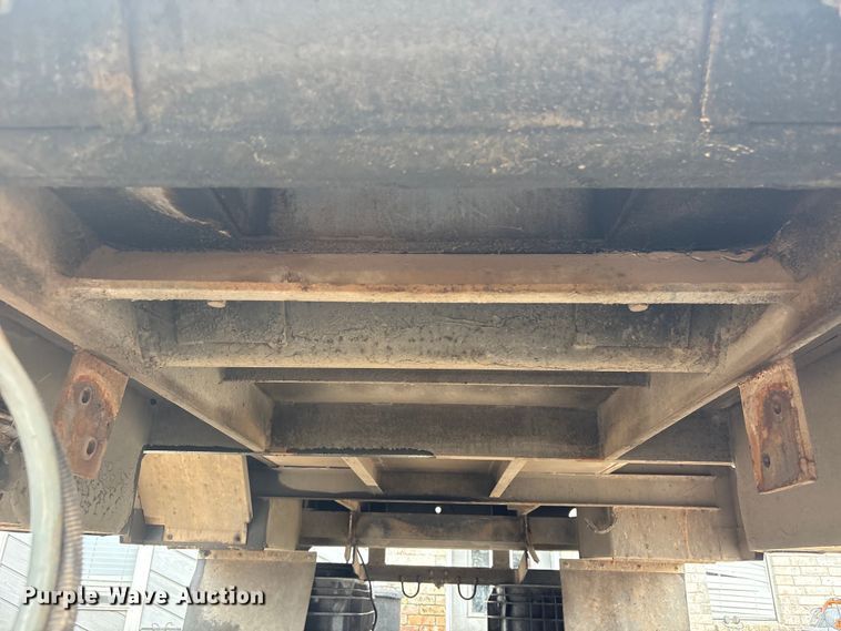 image for item EU0794 2013 ETI SB132DD96B24N bucket truck bed