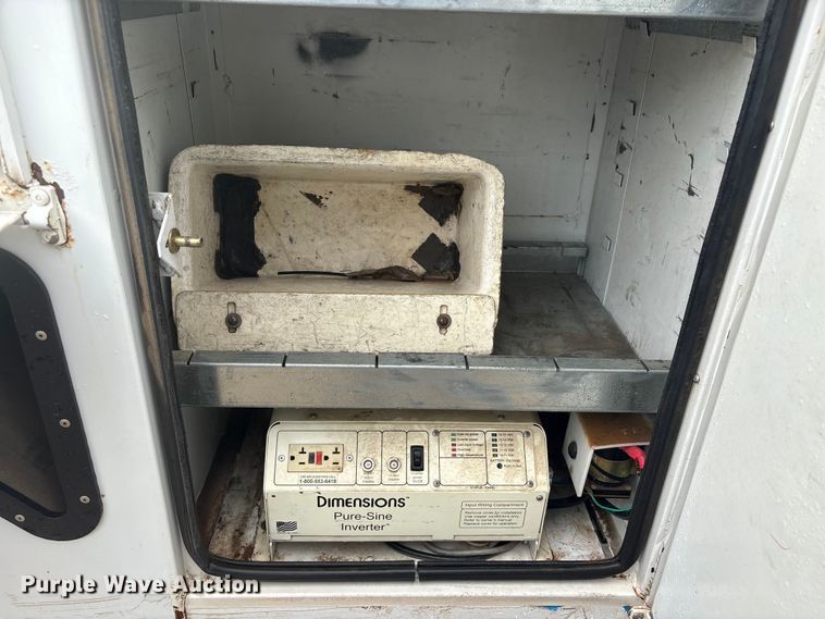 image for item EU0794 2013 ETI SB132DD96B24N bucket truck bed