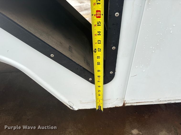 image for item EU0794 2013 ETI SB132DD96B24N bucket truck bed
