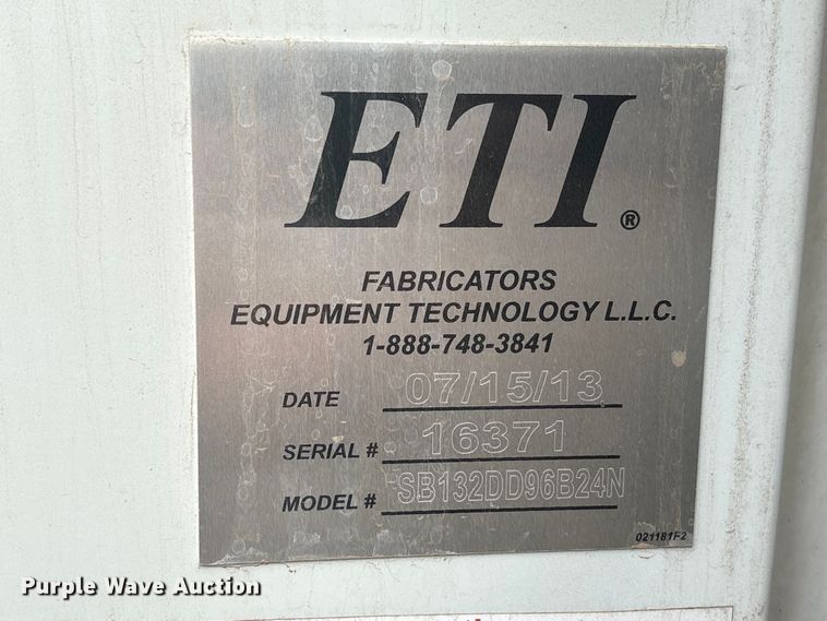 image for item EU0794 2013 ETI SB132DD96B24N bucket truck bed