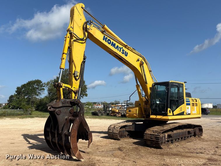 2017 Komatsu PC210LC-11 excavator