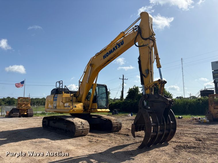 image for item EU0810 2017 Komatsu PC210LC-11 excavator