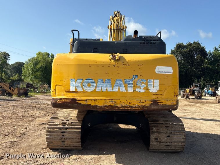 image for item EU0810 2017 Komatsu PC210LC-11 excavator