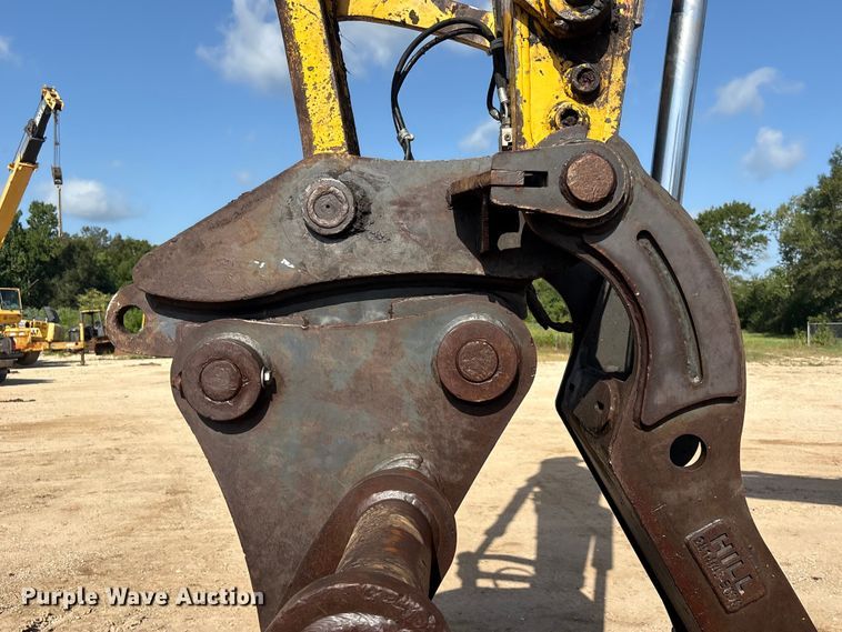 image for item EU0810 2017 Komatsu PC210LC-11 excavator