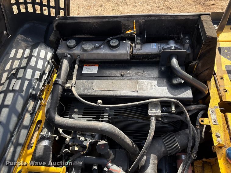 image for item EU0810 2017 Komatsu PC210LC-11 excavator