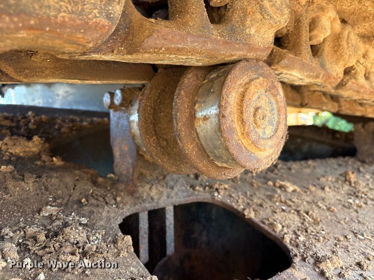 image for item EU0810 2017 Komatsu PC210LC-11 excavator