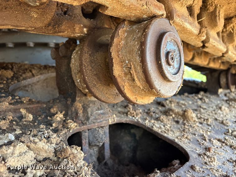 image for item EU0810 2017 Komatsu PC210LC-11 excavator