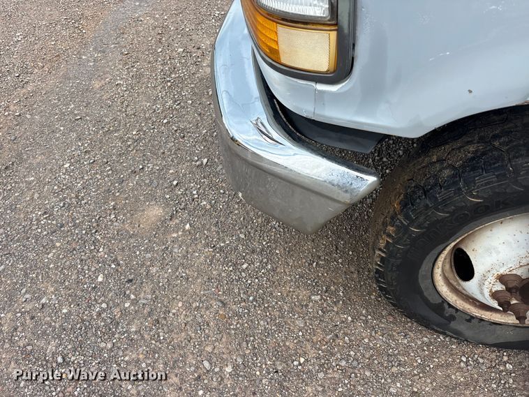 image for item EU5785 1992 Ford F350 dump truck