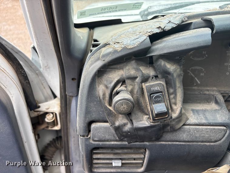 image for item EU5785 1992 Ford F350 dump truck