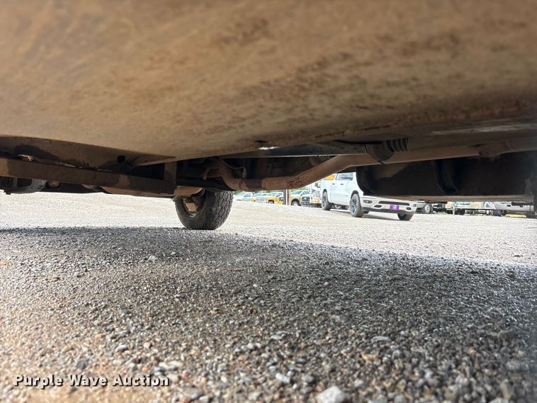image for item EU5785 1992 Ford F350 dump truck