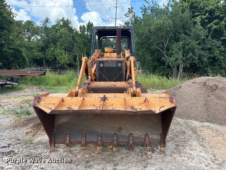 image for item EU5786 1982 Case 1450B track loader
