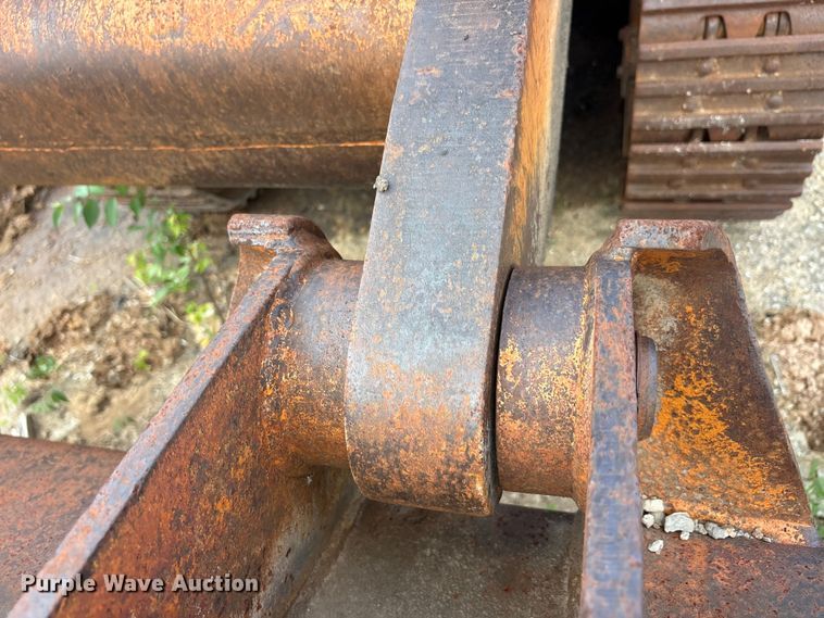 image for item EU5786 1982 Case 1450B track loader