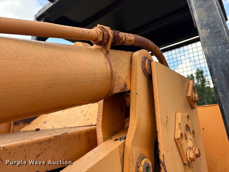 image for item EU5786 1982 Case 1450B track loader