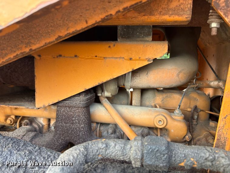 image for item EU5786 1982 Case 1450B track loader