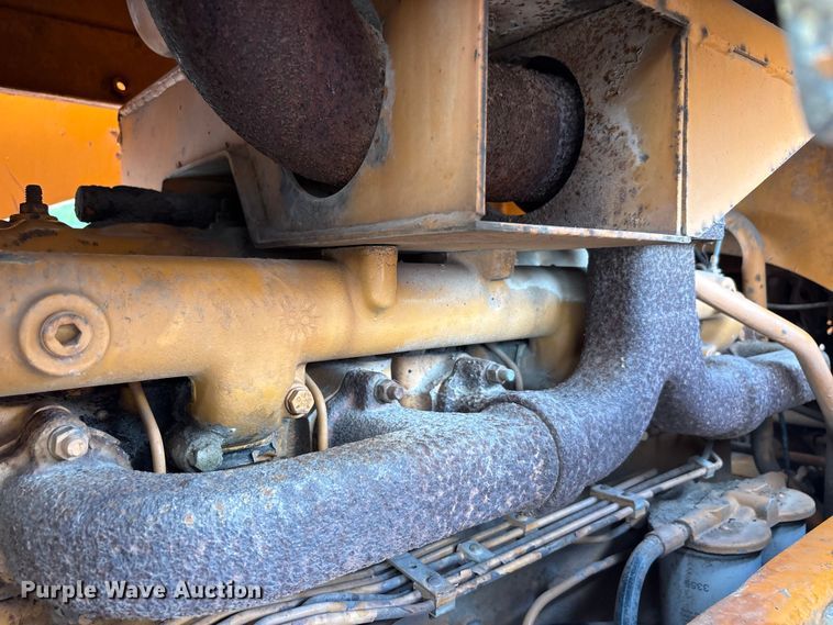 image for item EU5786 1982 Case 1450B track loader