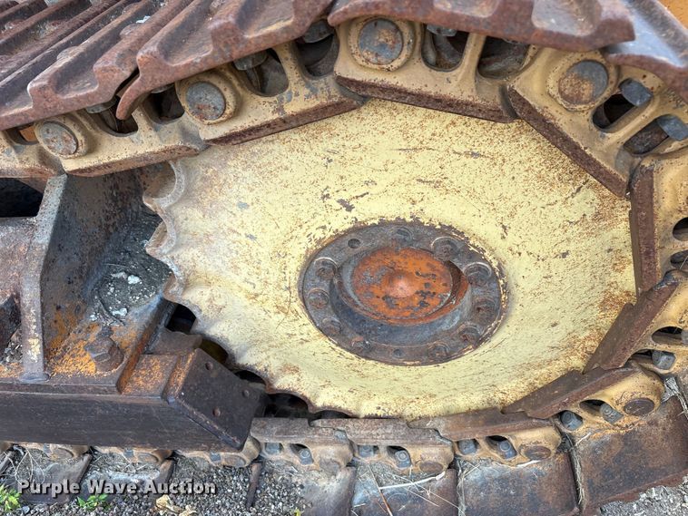 image for item EU5786 1982 Case 1450B track loader