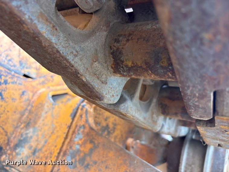 image for item EU5786 1982 Case 1450B track loader