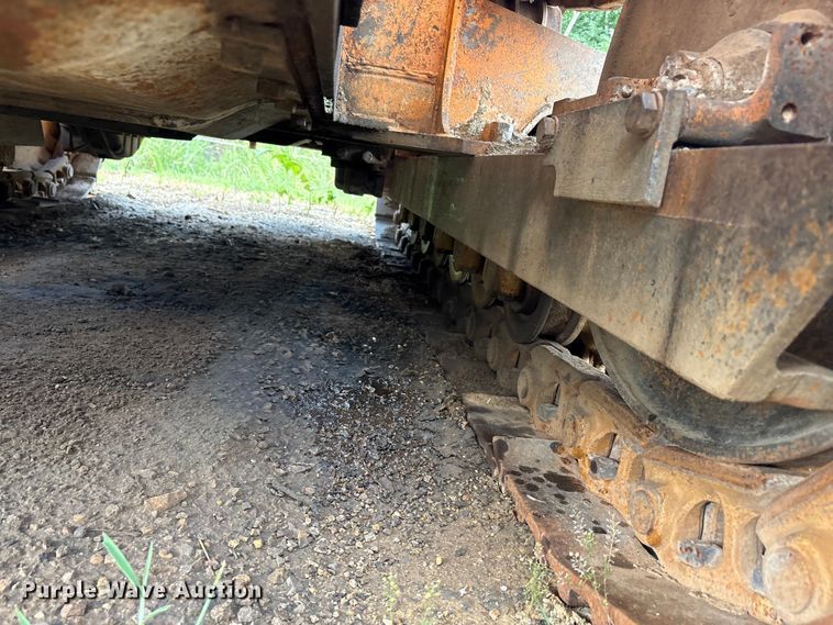 image for item EU5786 1982 Case 1450B track loader